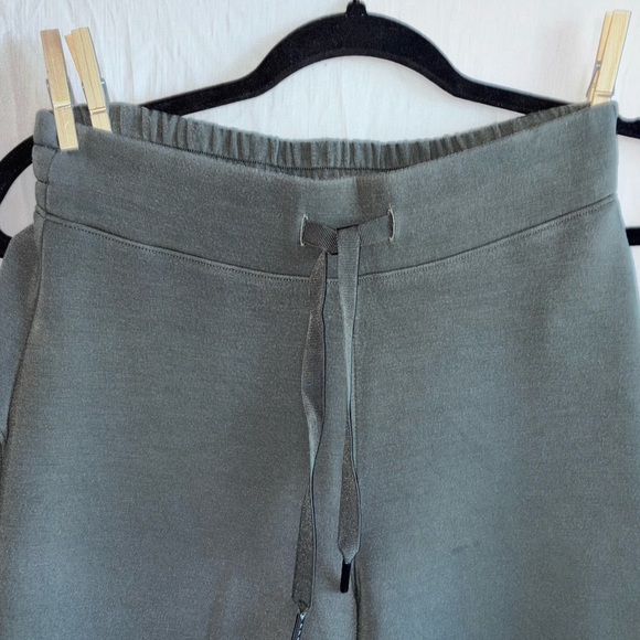 SPANX Dark palm Air Essentials Wide-Leg Pants Womens size S - Picture 5 of 13